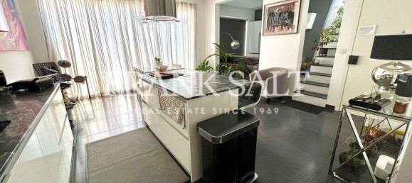 2 bedrooms Penthouse in Manikata, Malta No. 10977 5