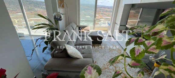 2 bedrooms Penthouse in Manikata, Malta No. 10977 3