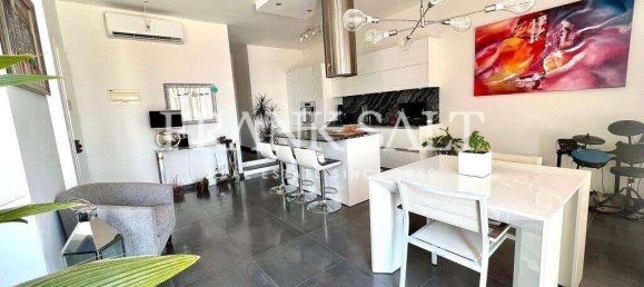 2 bedrooms Penthouse in Manikata, Malta No. 10977 7