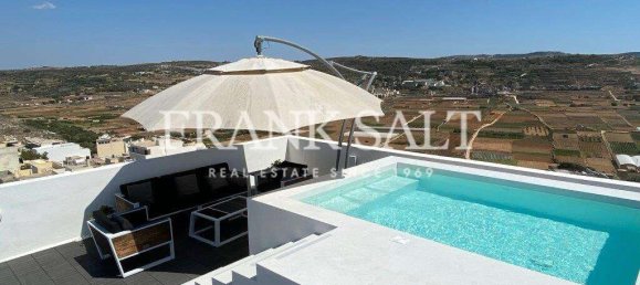 2 bedrooms Penthouse in Manikata, Malta No. 10977 9