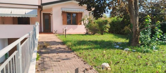 3 Schlafzimmer Villa in Pordenone, Italy, Nr. 185844 8