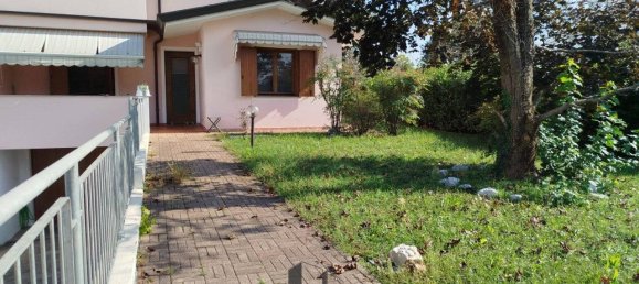 3 Schlafzimmer Villa in Pordenone, Italy, Nr. 185844 30