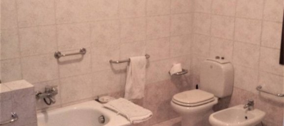 3 Schlafzimmer Villa in Pordenone, Italy, Nr. 185844 14