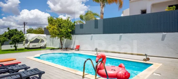 2 Schlafzimmer Haus in Ferreiras, Portugal, Nr. 104589 4