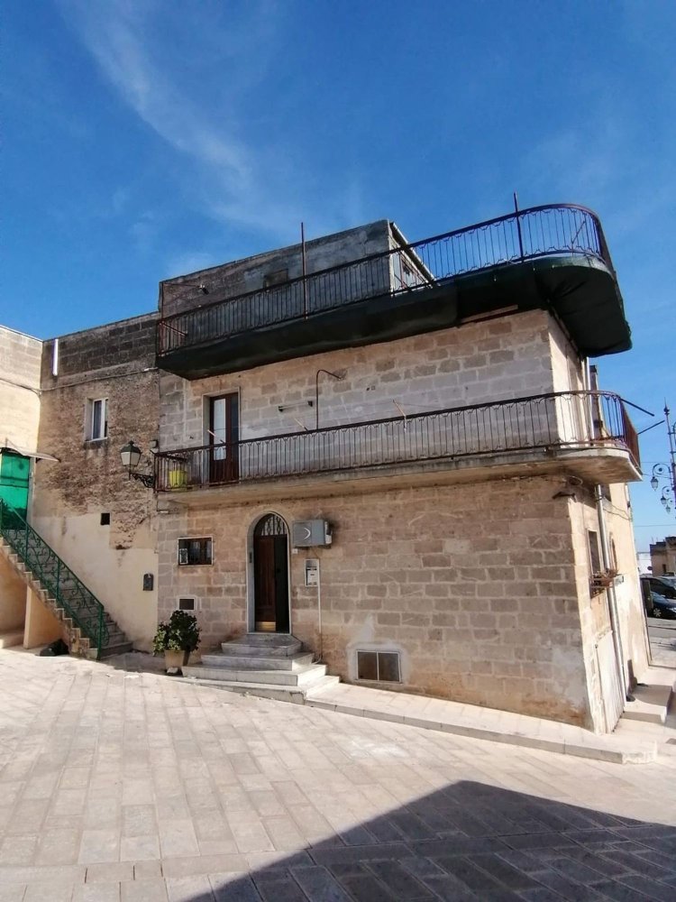 Edifício em San Marzano di San Giuseppe, Italy 136 m² N.º 311359