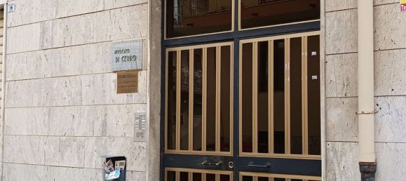 3 rooms Apartment in Benevento, Italy No. 375829 9