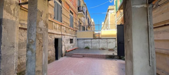 6غرفة شقة في Messina, Italy رقم 50983 37