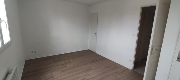 3 chambres Maison à Meung-sur-Loire, France No. 86561 4