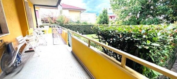 2 bedrooms Apartment in Massa, Italy No. 355311 15