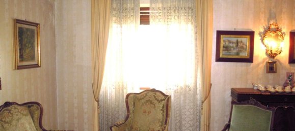6 rooms Apartment in Rome, Italy No. 192645 23