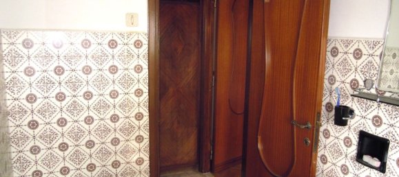 6 rooms Apartment in Rome, Italy No. 192645 40