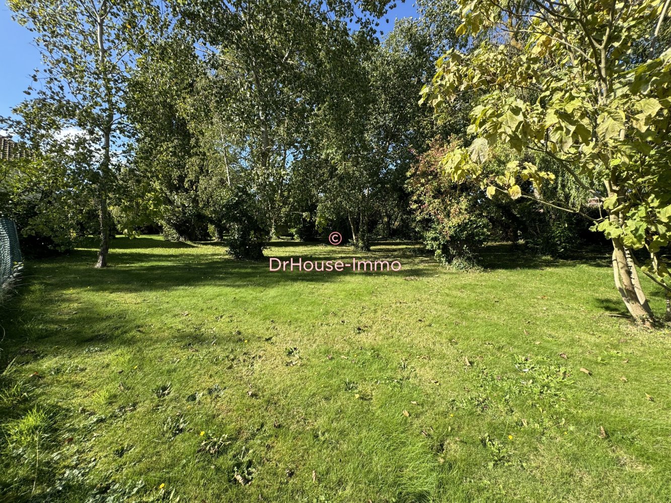  Land in Perdreauville, France No. 114788