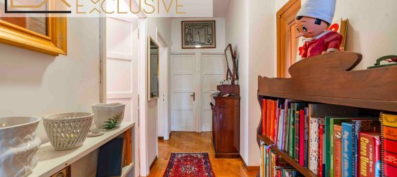 5 rooms Apartment in Rome, Italy No. 108161 22