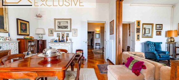 5 rooms Apartment in Rome, Italy No. 108161 17