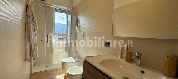 2 bedrooms Apartment in Lecco, Italy No. 288074 15