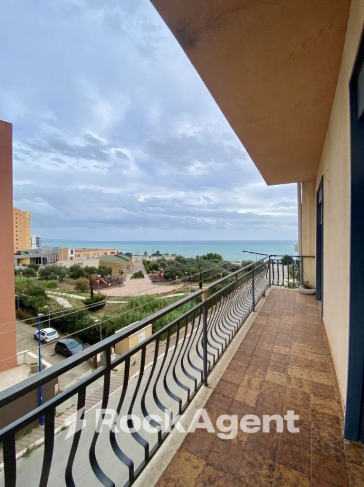 3 bedrooms Apartment in Sciacca, Italy No. 357473
