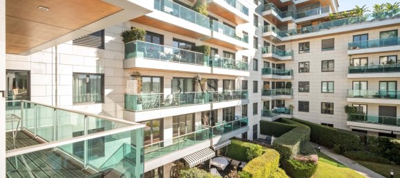 5 bedrooms Apartment in Lisbon, Portugal No. 215284 4