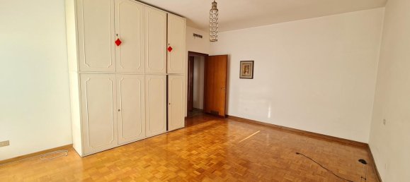 4 rooms Apartment in Abano Terme, Italy No. 235168 28