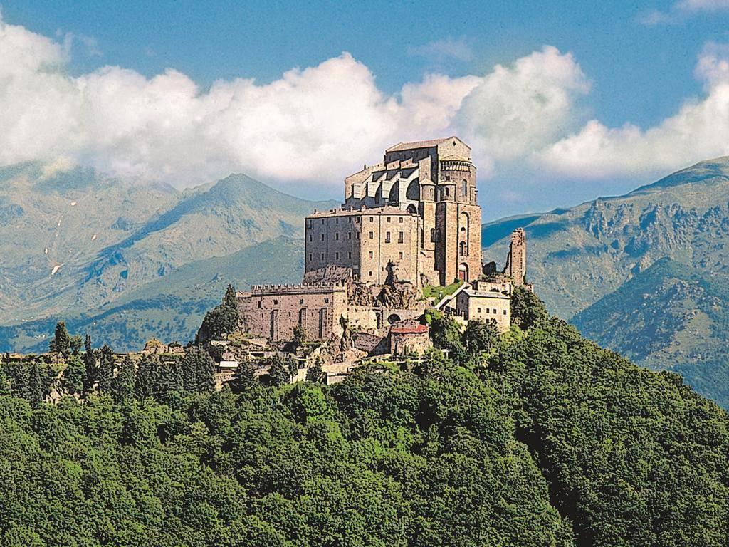 4 rooms Apartment in Valgioie, Italy No. 21884