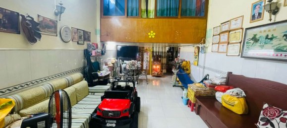 Maison de ville à District 7, Vietnam 64m² No. 9750 2