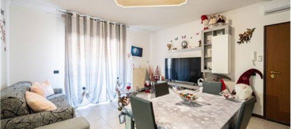 Duplex T3 em Brescello, Italy N.º 289473 3