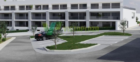 36m² Garage in Alvor, Portugal No. 60673 2