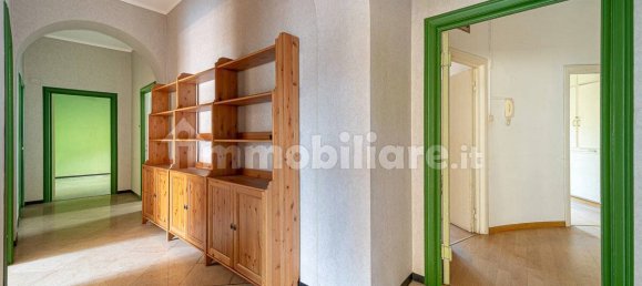3 bedrooms Apartment in Genoa, Italy No. 373219 9