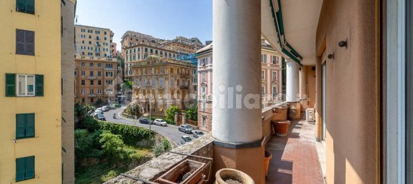 3 bedrooms Apartment in Genoa, Italy No. 373219 26