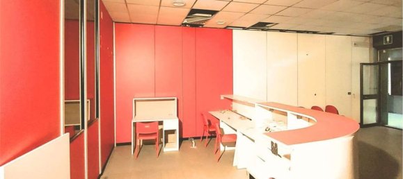 2 rooms Commercial property in Gorizia, Italy No. 126474 2