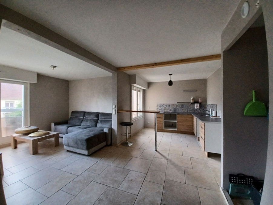 2-salle Appartement à Strasbourg, France No. 292907