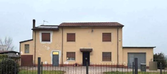 10 rooms House in Goito, Italy No. 228150 45