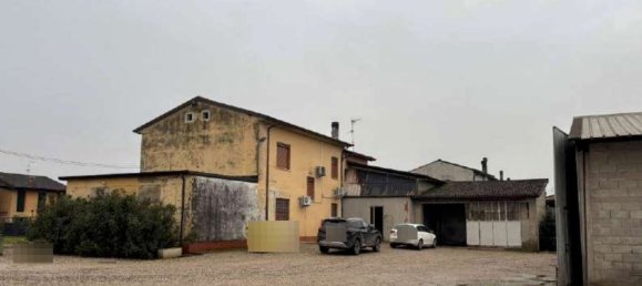 10 rooms House in Goito, Italy No. 228150 46
