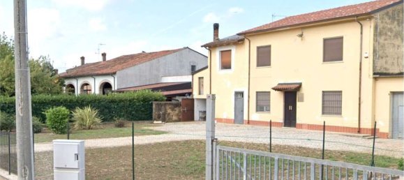 10 rooms House in Goito, Italy No. 228150 43