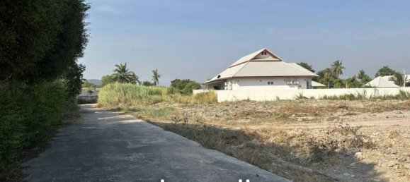 Commercial property in Hua Hin, Thailand No. 13091 4