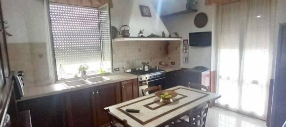 2 bedrooms Apartment in Rome, Italy No. 191886 17