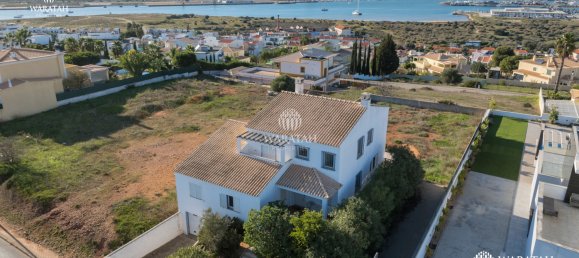 4 Schlafzimmer Villa in Ferragudo, Portugal, Nr. 105458 11