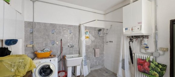 8 rooms House in Gattatico, Italy No. 184103 22