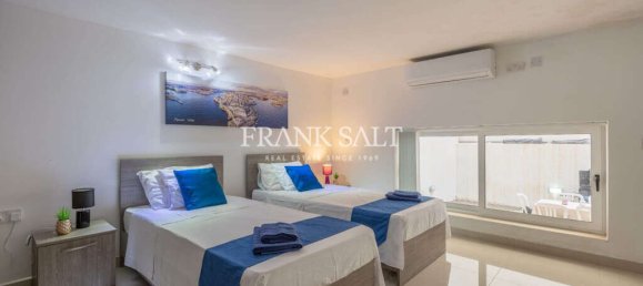 2 غرف نوم طابقين في Msida, Malta رقم 7250 8