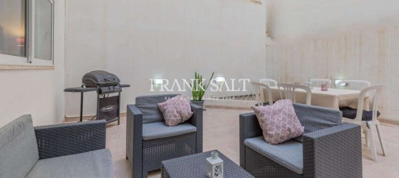 2 غرف نوم طابقين في Msida, Malta رقم 7250 4