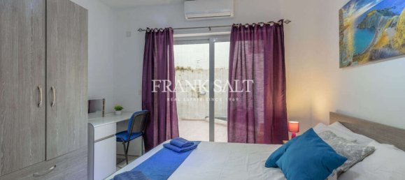 2 غرف نوم طابقين في Msida, Malta رقم 7250 7