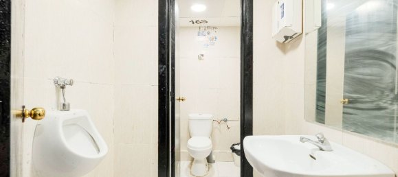 Gewerbliche Immobilie in Zaragoza, Spain 62m², Nr. 87617 22