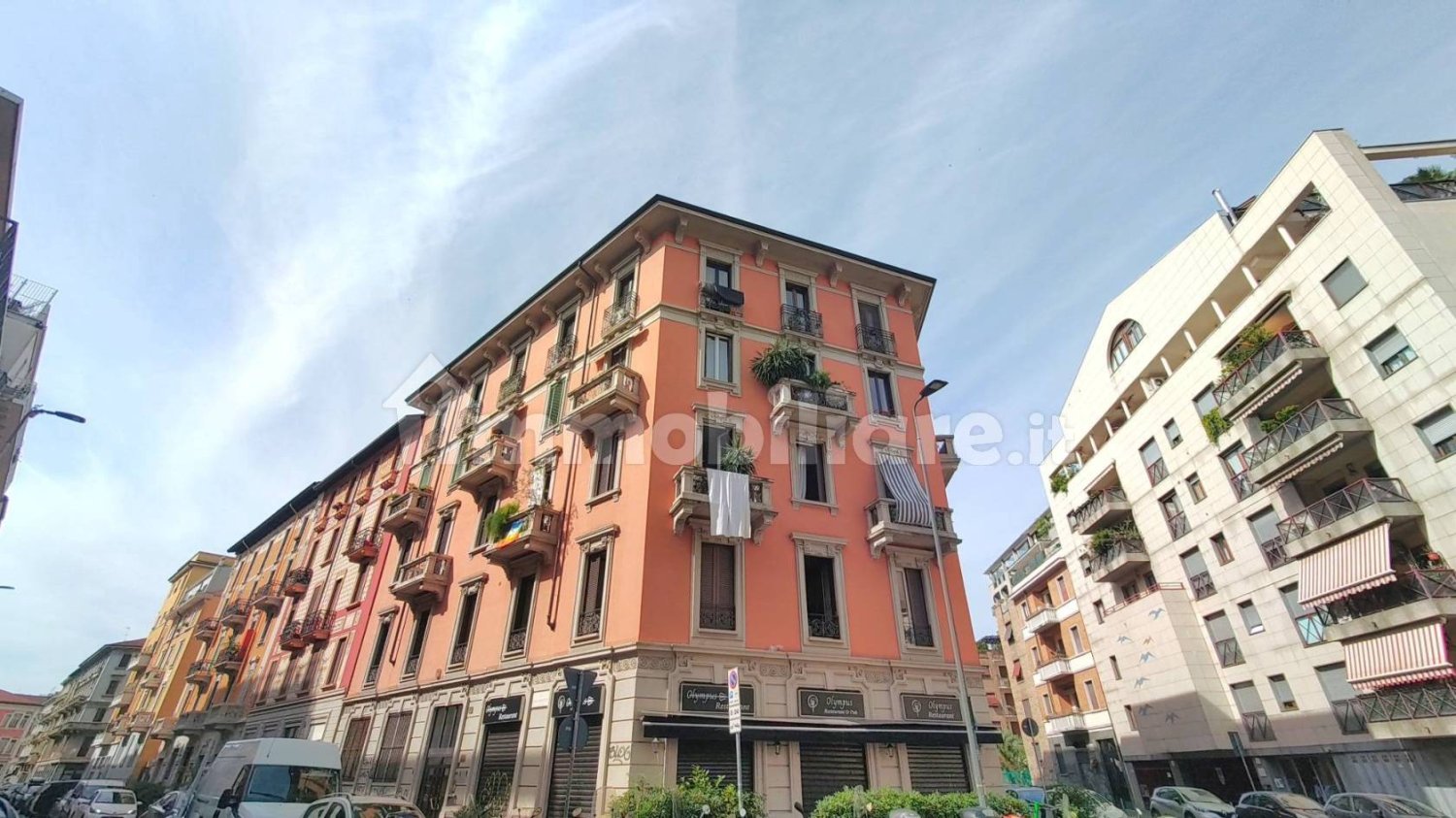 1 bedroom Apartment in Milan, Italy No. 281757