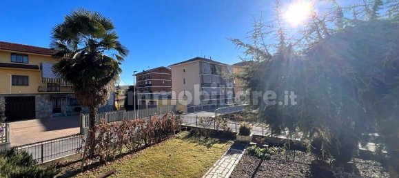 Apartamento de 2 dormitorios en Canale, Italy No. 81488 17