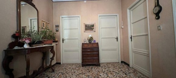 Apartamento de 2 dormitorios en Canale, Italy No. 81488 39
