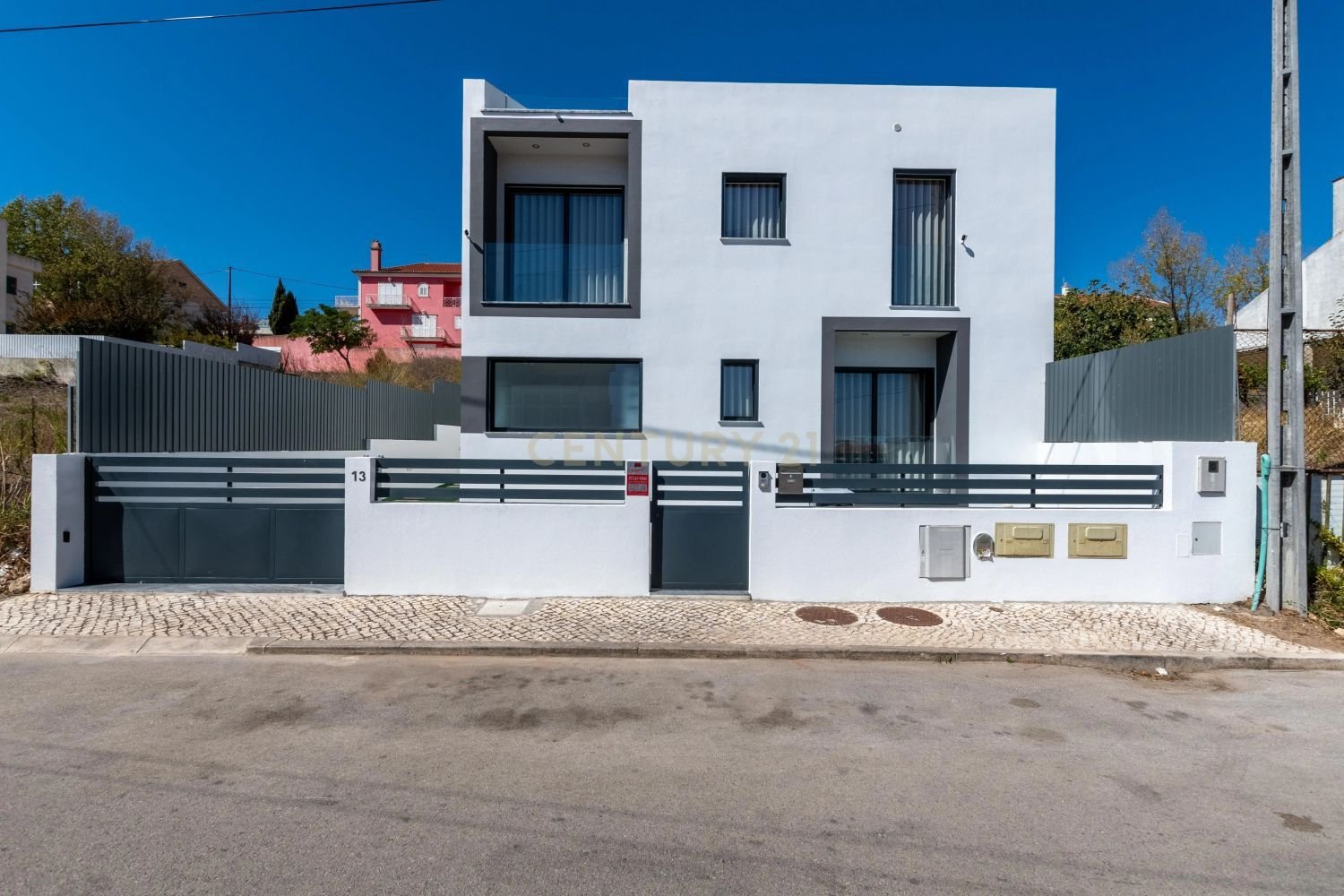 Casa T4 em Odivelas, Portugal N.º 111878