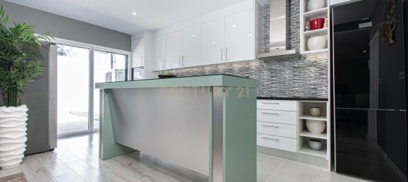 Casa T4 em Odivelas, Portugal N.º 111878 11