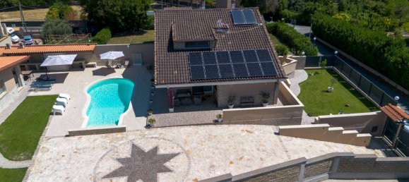 4 bedrooms Villa in Formello, Italy No. 332872 2