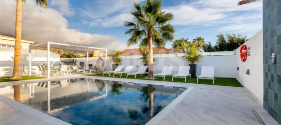 4 bedrooms Villa in Callao Salvaje, Spain No. 16149 6