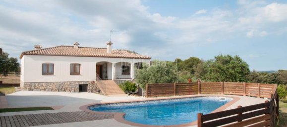 4 bedrooms House in Albons, Spain No. 27740 20