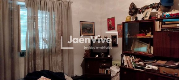 Adosado de 4 dormitorios en Jaén, Spain No. 162975 19